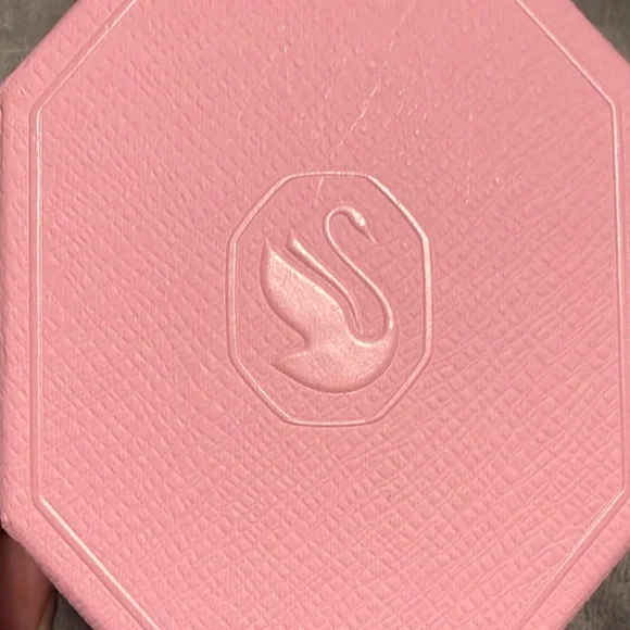 Swarovski Green and Pink Dulcis ring - Picture 5 of 5